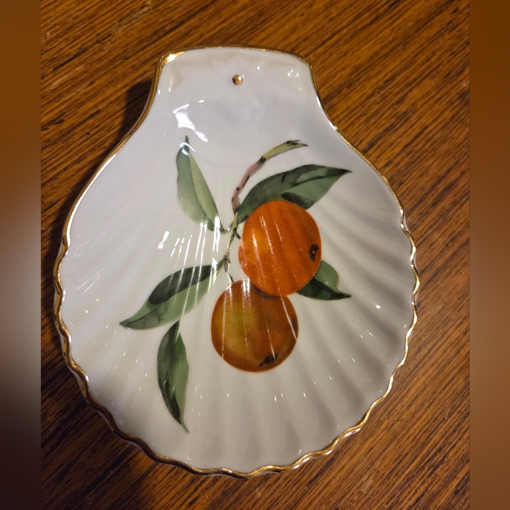 Royal Worcester Evesham Small Shell Dish